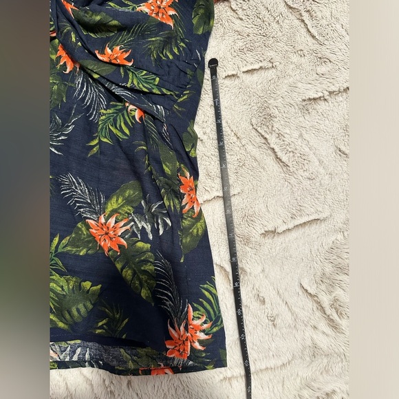 Everly Tropical Floral Romper - Picture 8 of 15